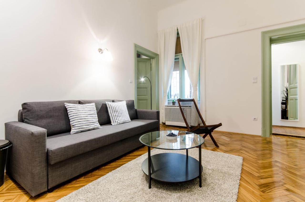 B63 2 Bedroom Apartment In Heart Of City Будапеща Екстериор снимка