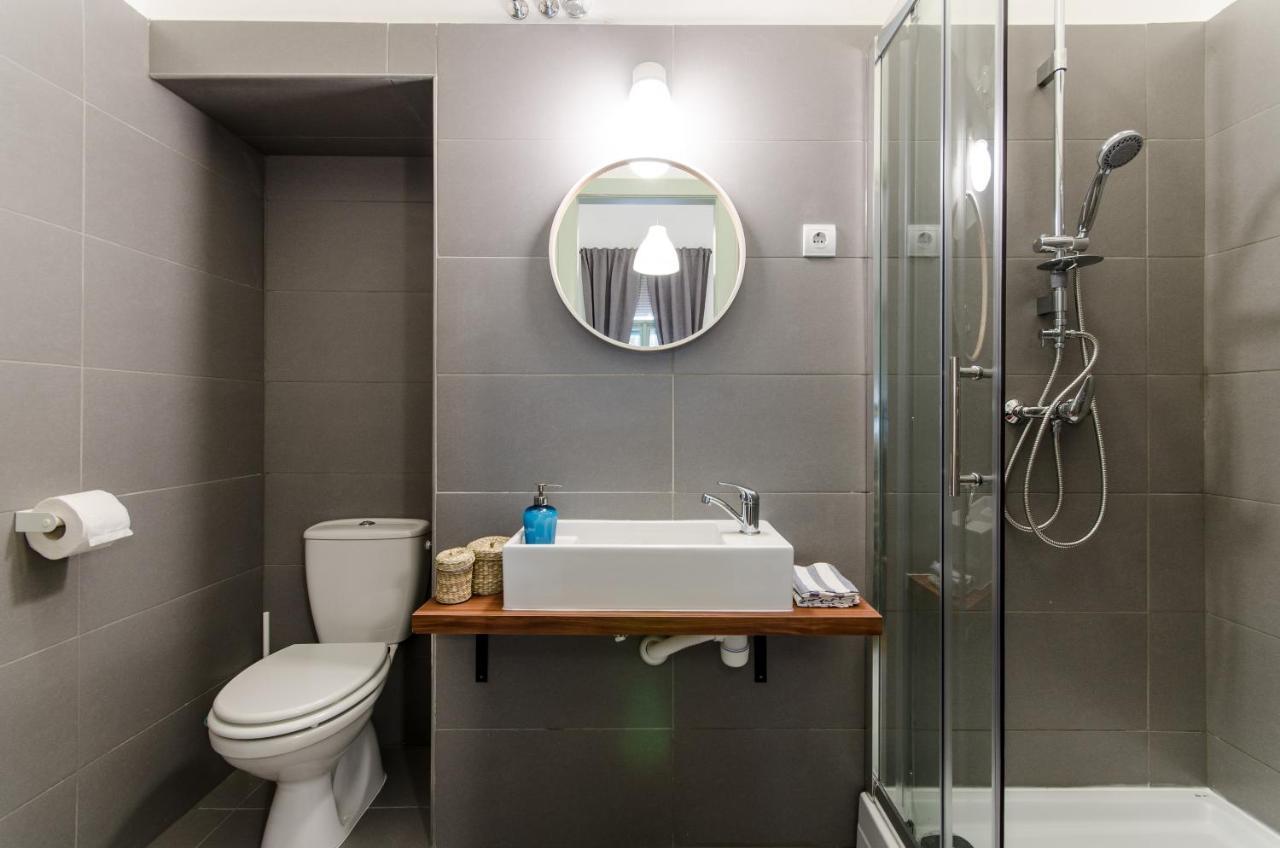 B63 2 Bedroom Apartment In Heart Of City Будапеща Екстериор снимка