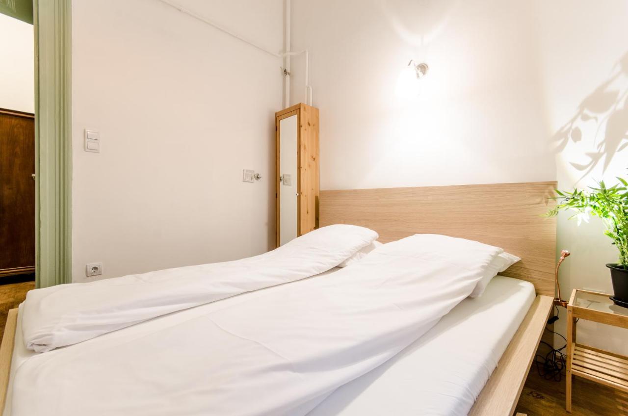 B63 2 Bedroom Apartment In Heart Of City Будапеща Екстериор снимка